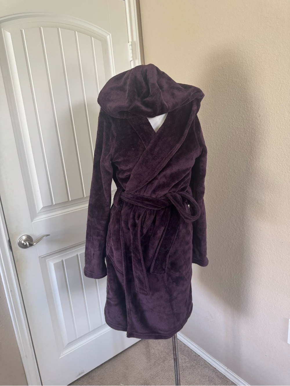 UGG Plush Hooded Robe in Deep Plum